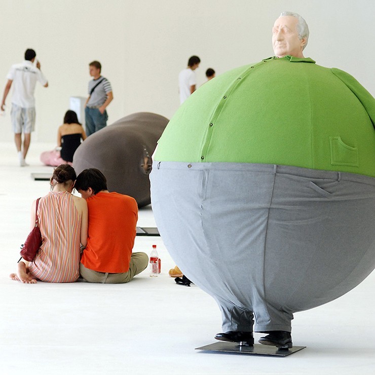 Человек может лопнуть от еды