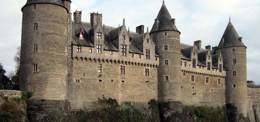 Замок Жослен