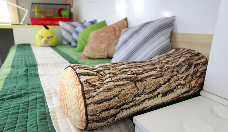 бревно в постели