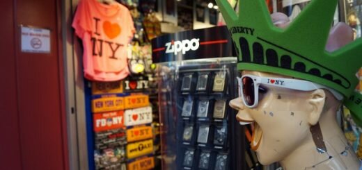 сувенирные магазины Нью-Йорка